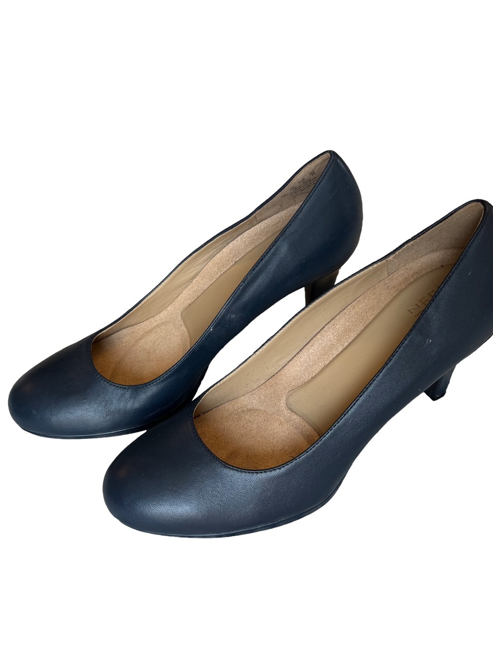 Naturalizer Classic Navy Round-Toe Women’s Pumps Size 12W Leather 3.5”